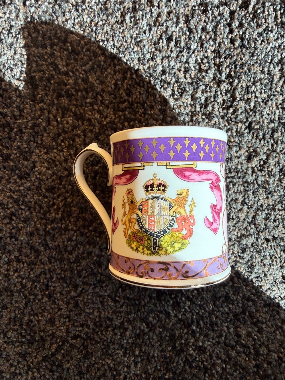 Mug that celebrates the life of The Queen Mother.